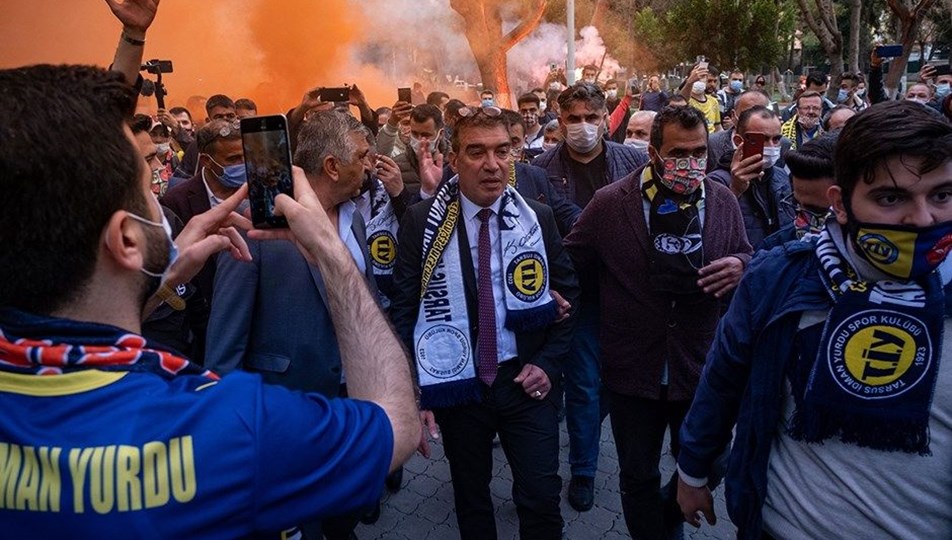 Kulüp başkanından ilgin isyan: Futbolcu alacağıma eşek alsaydım