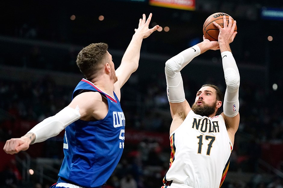Valanciunas’ın kariyer gecesinde Pelicans, Clippers’ı devirdi