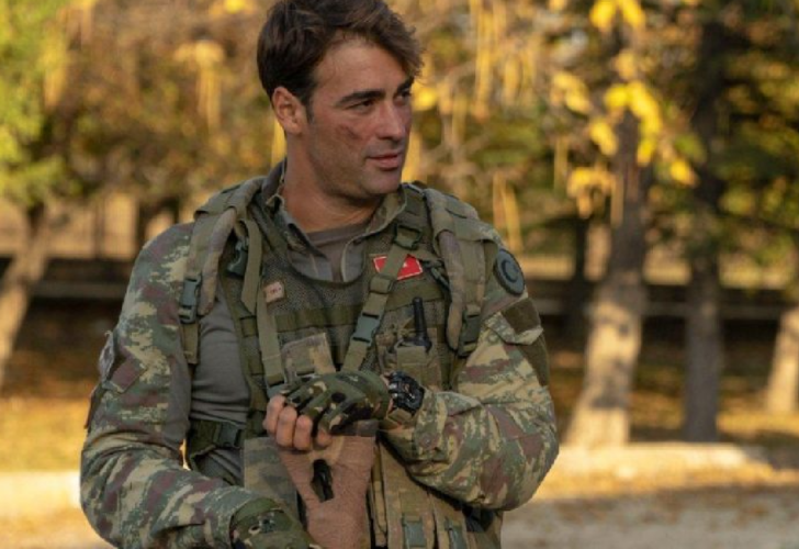 Sarp Levendoğlu sevgilisi Naz Çağla Irmak’la aşka geldi