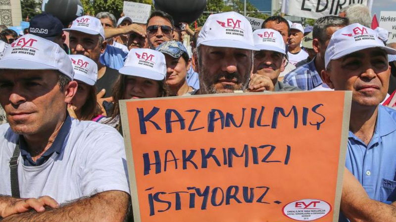 Türkiye gazetesi yazarı: EYT konusunda senaryo çok ama gündemde yok! Türkiye gazetesi yazarı: EYT konusunda senaryo çok ama gündemde yok!