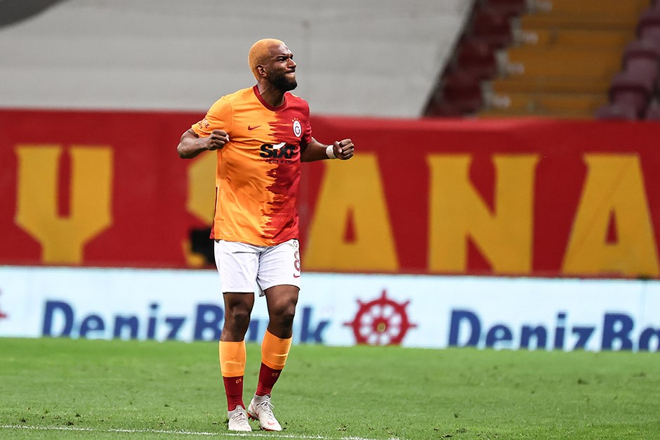 Konyaspor’dan Ryan Babel’i yalanladı!