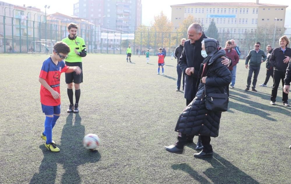 Bursa’da Özgür Aksoy, futbol turnuvası ile anılıyor