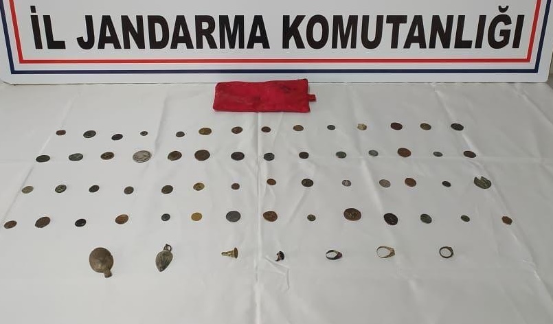56 adet sikkeye müşteri arıyordu!