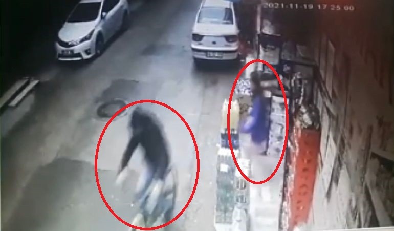 Bursa’da ekmek almaya gitti, bisikletini çaldırdı! Bursa’da ekmek almaya gitti, bisikletini çaldırdı!