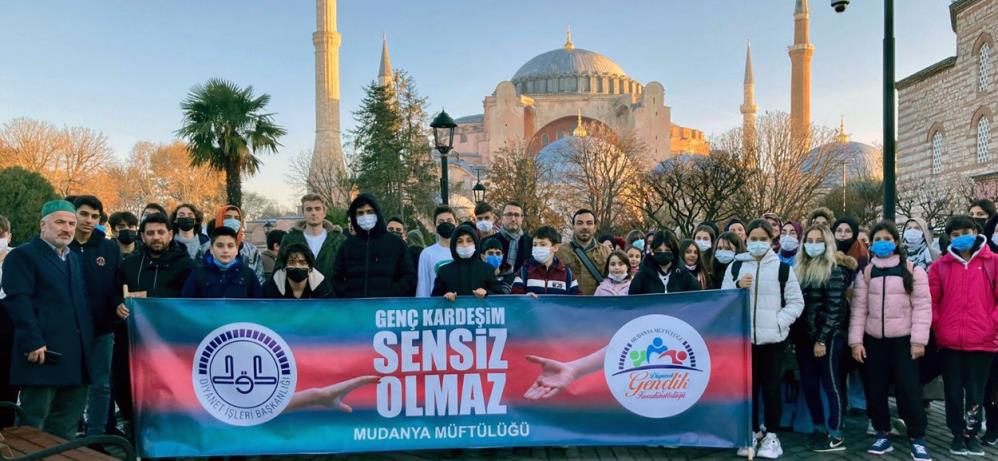 Mudanya Müftülüğünden gençler için İstanbul gezisi