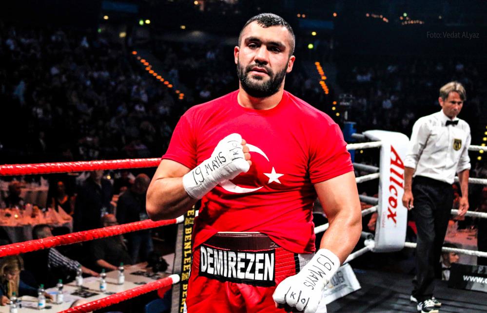 Ali Eren Demirezen Hollywood’da ringe çıkıyor