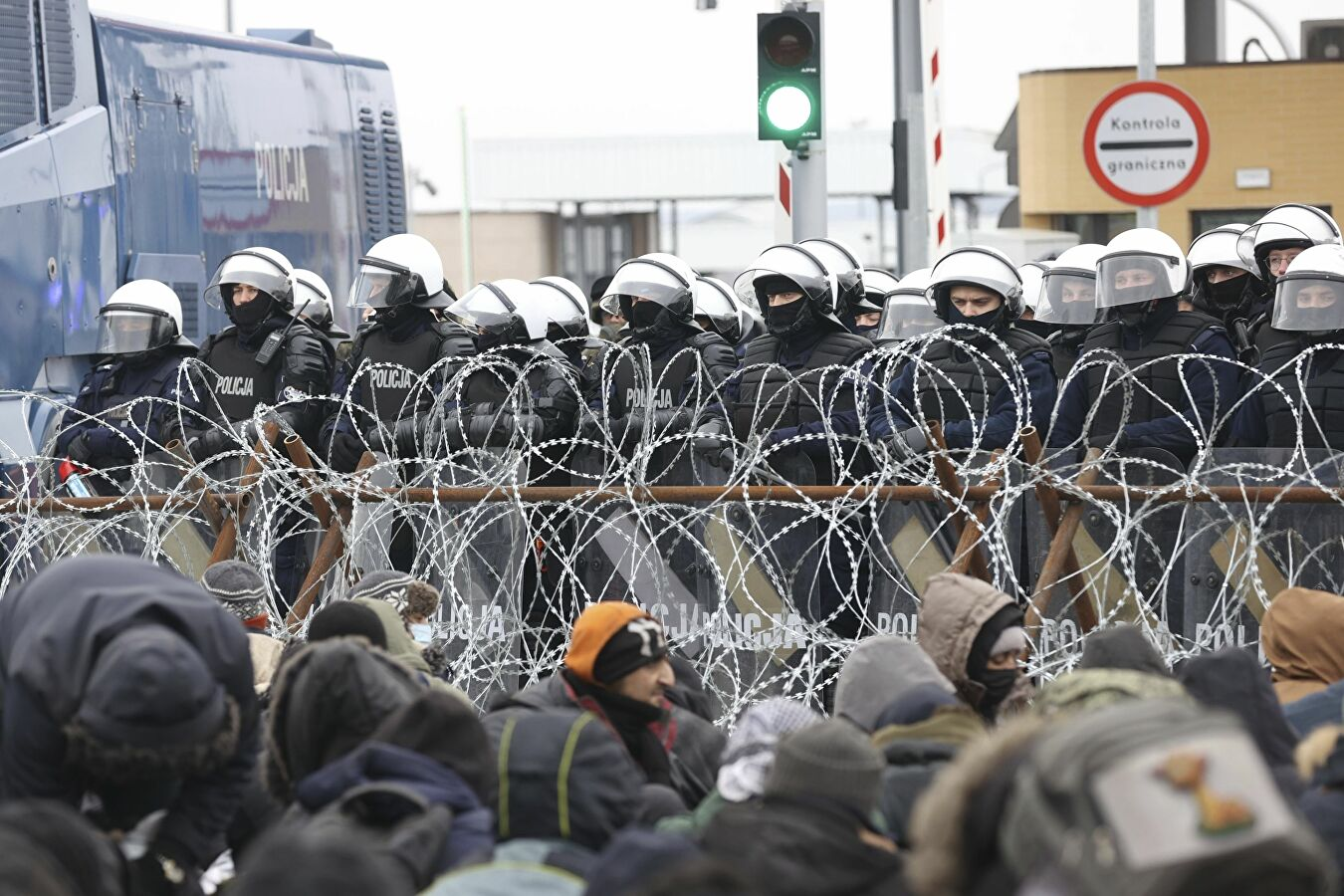 Belarus: Polonya sınırdaki göçmenlere karşı zehirli kimyasallar kullandı