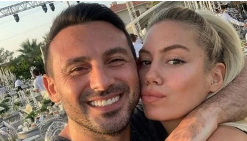 Eski futbolcu Ahmet Dursun ve Asena Demirbağ boşandı
