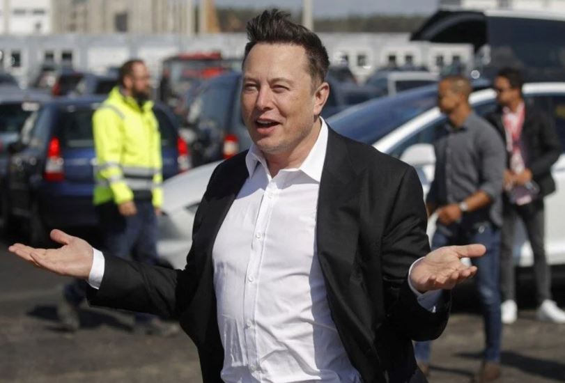 Elon Musk: Tweet’lerimi tuvalette atıyorum