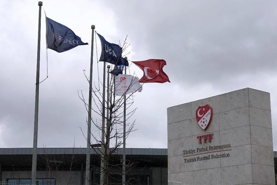 Futbolun zirvesi toplanıyor