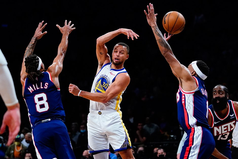 Curry, Harden ile Durant’i yıktı