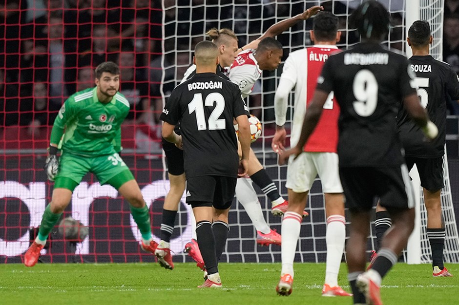 Beşiktaş, Ajax karşısında ilk peşinde