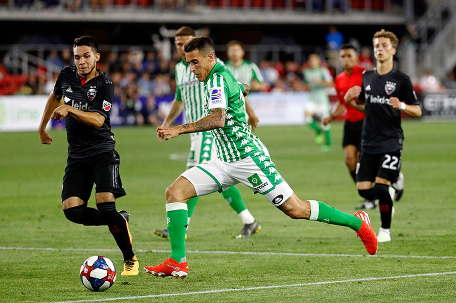Gervinho’nun yerine Cristian Tello