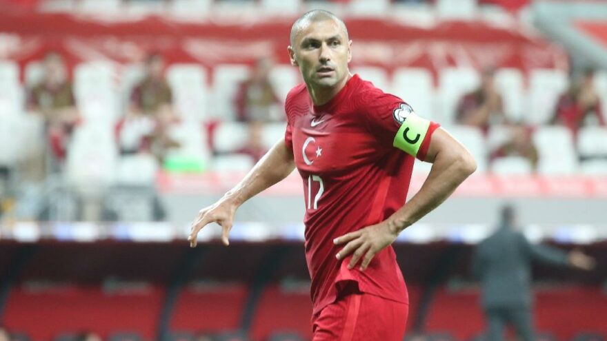 Burak Yılmaz Milli Takım’ı bırakıyor… 2 maçın sonunda karar verecek