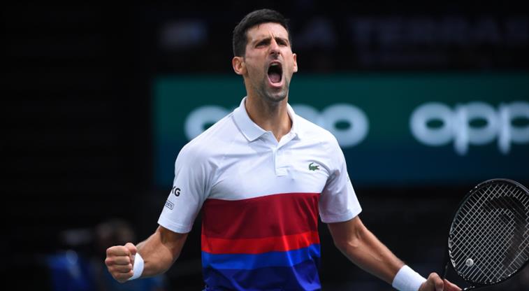 Djokovic kortlara galibiyetle döndü Djokovic kortlara galibiyetle döndü