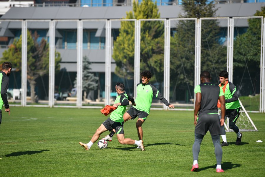 Kritik maç öncesi Bursaspor’da 3 eksik!