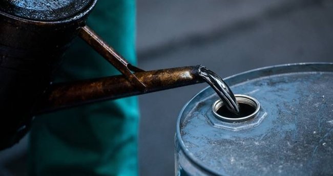 Brent petrolün varil fiyatı 93 doları aştı
