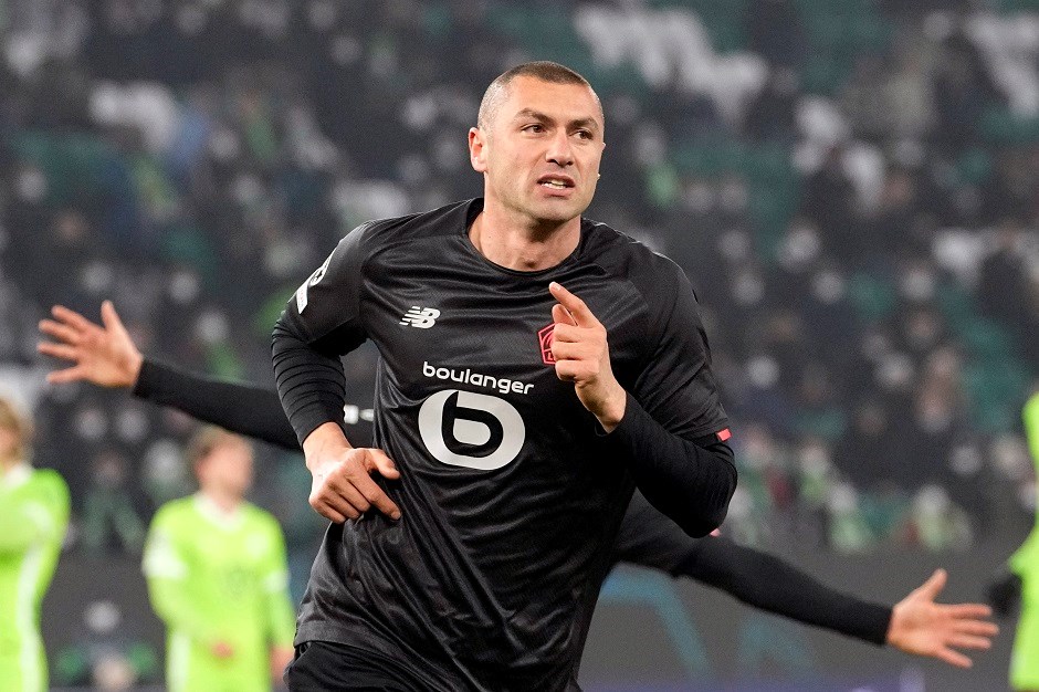 Burak Yılmaz, en iyi 100 futbolcu listesinde