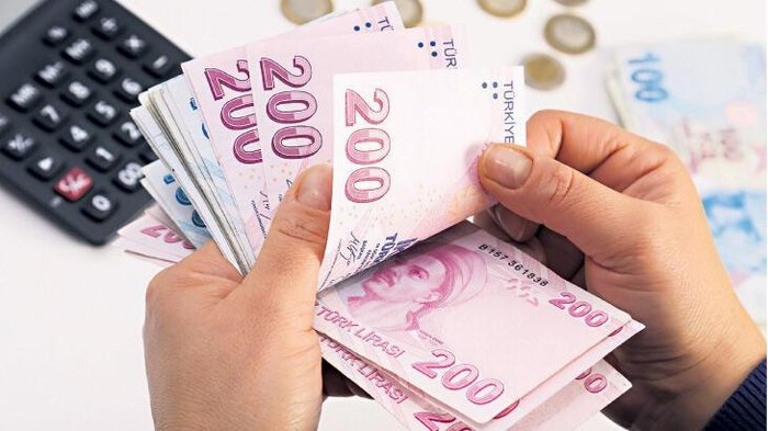 Sendikalarda asgari ücret açmazı!