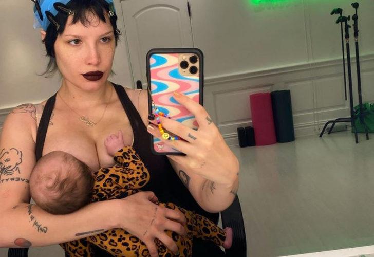 Halsey oğlu Ender’i K-pop konserine götürdü!