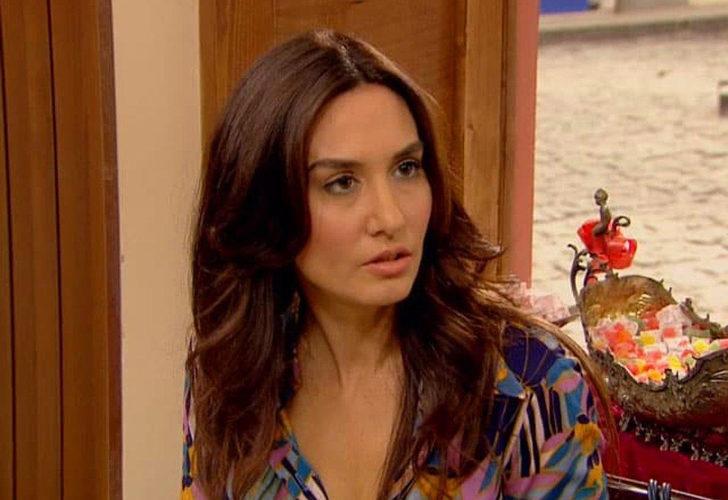Oyuncu Ayşe Tolga’nın çalışanı kasasındaki her şeyi çaldı!