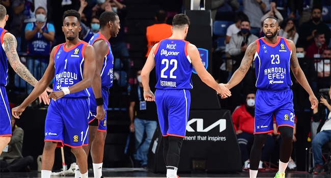 Anadolu Efes’in konuğu Barcelona