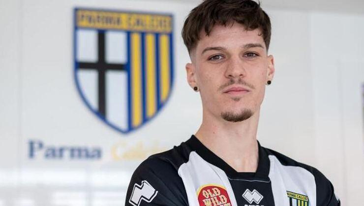 Galatasaray, Dennis Man transferini bitiriyor