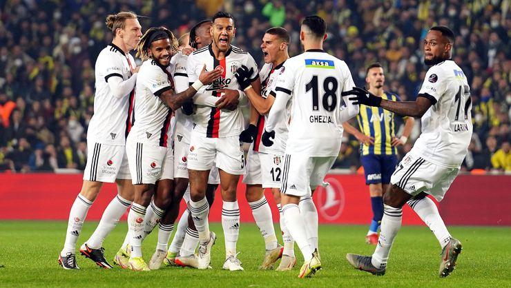 Beşiktaş’ta büyük operasyon!