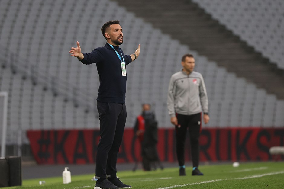 Fatih Karagümrük’te Farioli dönemi sona erdi