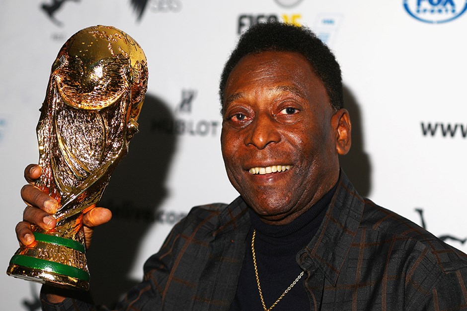 Efsane futbolcu Pele taburcu edildi