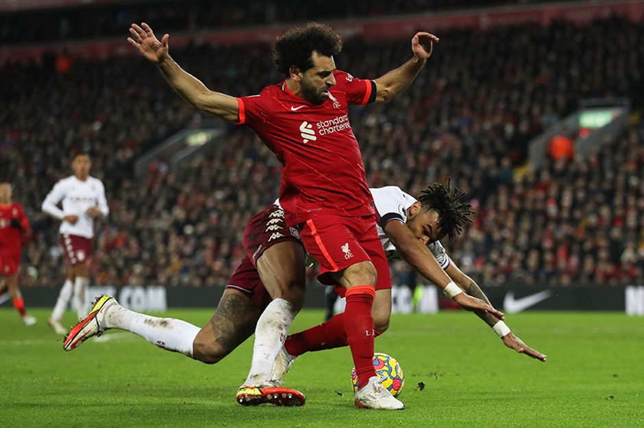 Salah tarih yazdı; Liverpool, Gerard’a acımadı
