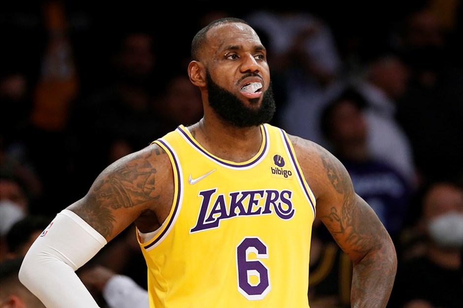 LeBron James koronaya yakalandı
