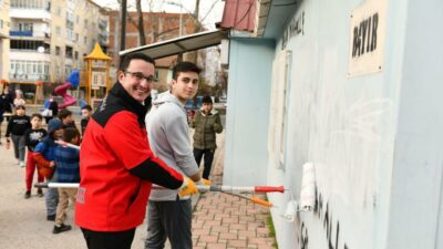 Bursa’da belediyeden gençlere ‘grafiti’ desteği!