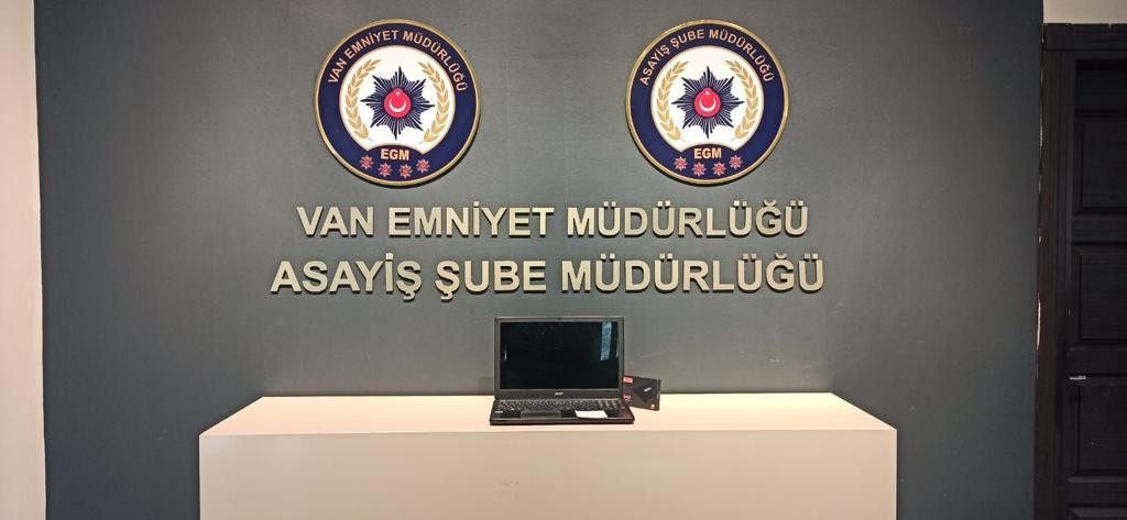 Van’da operasyon: 26 kişi tutuklandı Van’da operasyon: 26 kişi tutuklandı