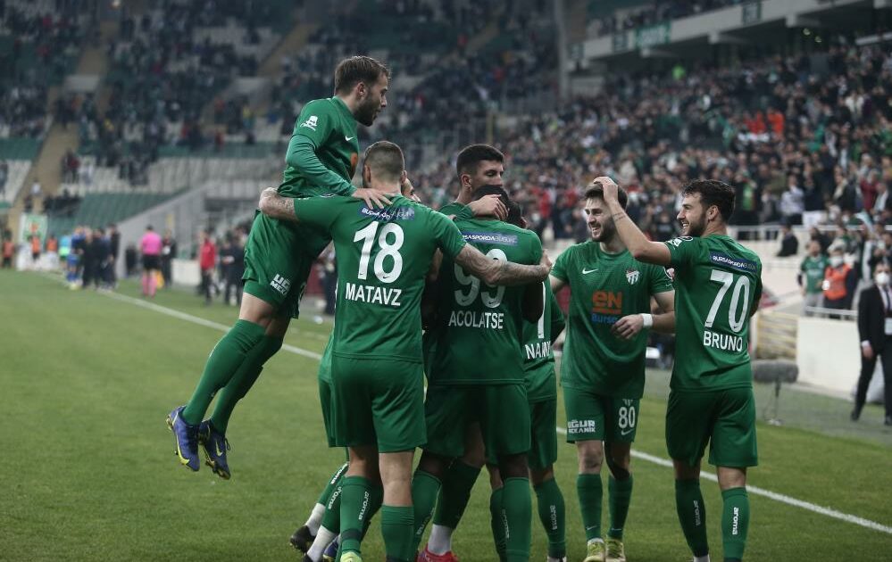 Bursaspor’un ilk 11’i belli oldu