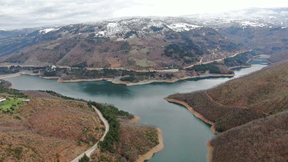 Uludağ’a yağan kar yüzleri güldürdü… Bursa’daki barajlarda son durum!