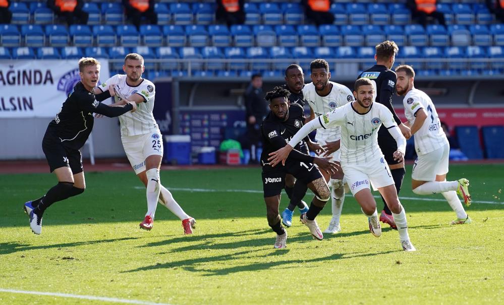 Kasımpaşa, evinde Altay’ı devirdi: 2-0