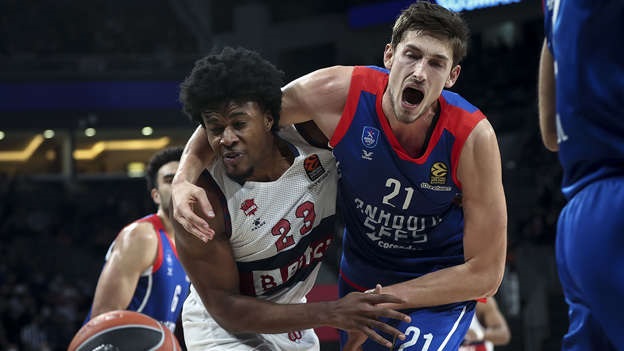 Anadolu Efes 2 maç sonra kazandı