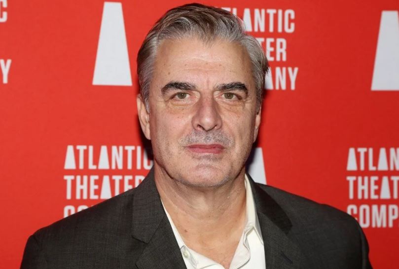 Chris Noth’a cinsel saldırı suçlaması