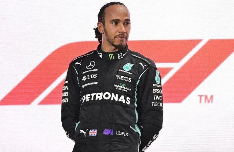 Lewis Hamilton çatı katını 49,5 milyon dolara sattı