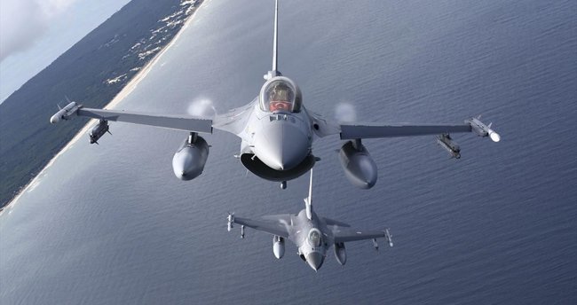 Ukraynalı pilotların F-16 eğitimine Danimarka ve Hollanda öncülük edecek