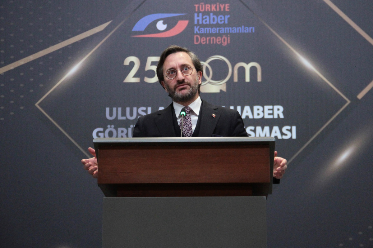 Fahrettin Altun: Basın mensuplarının çalışma şartlarını iyileştirmek için çalışıyoruz