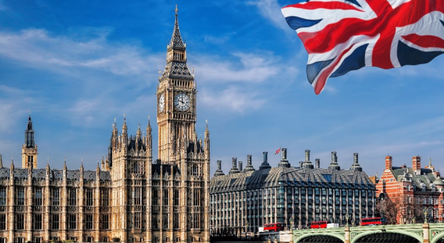 İngiltere ‘kırmızı’ seyahat listesini güncelledi