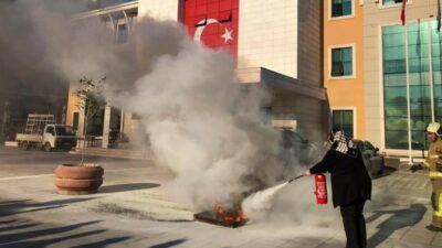 Bursa’da belediyede nefes kesen yangın tatbikatı