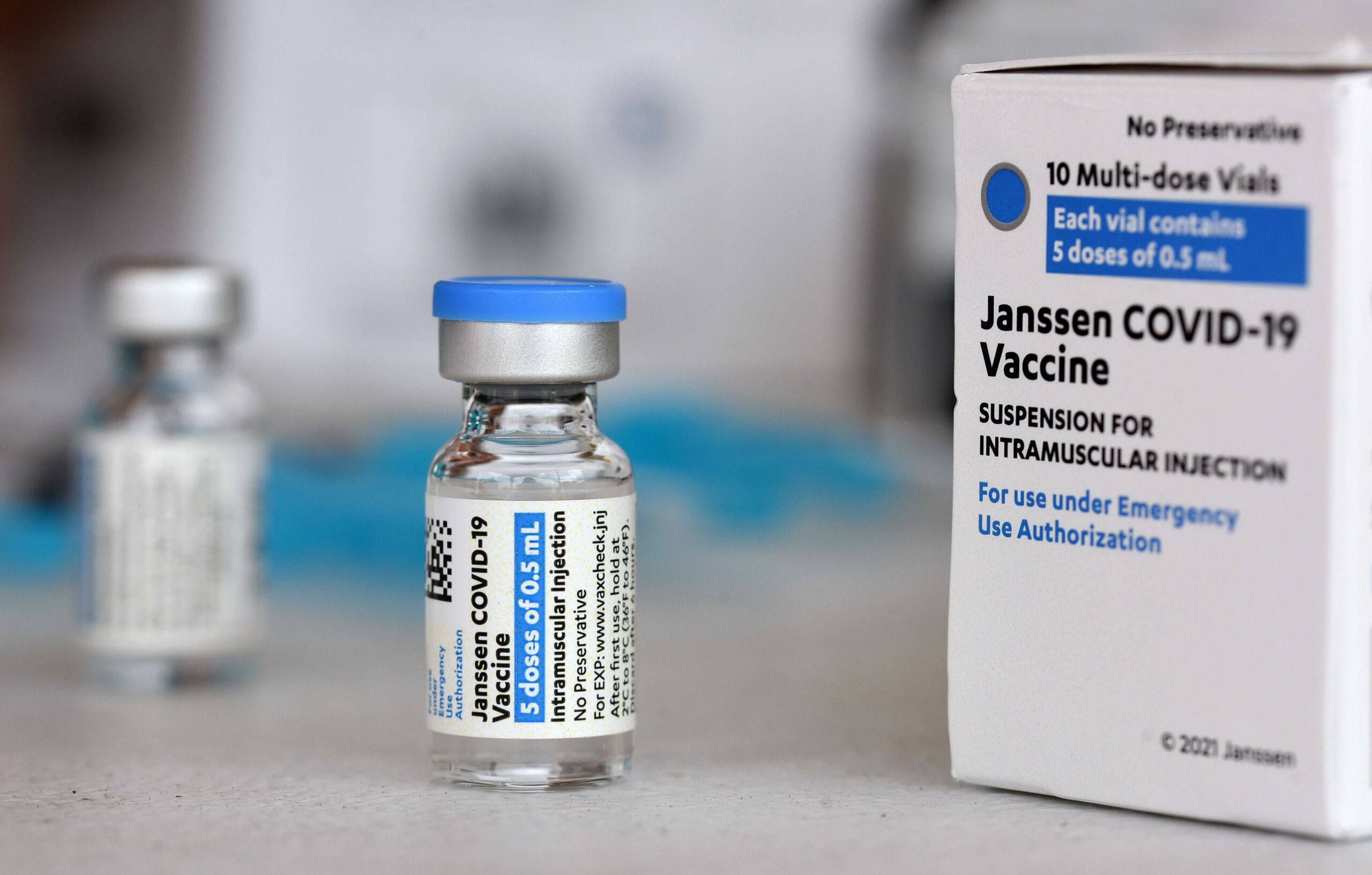 Güney Afrika, pekiştirici doz olarak Johnson & Johnson aşısına onay verdi
