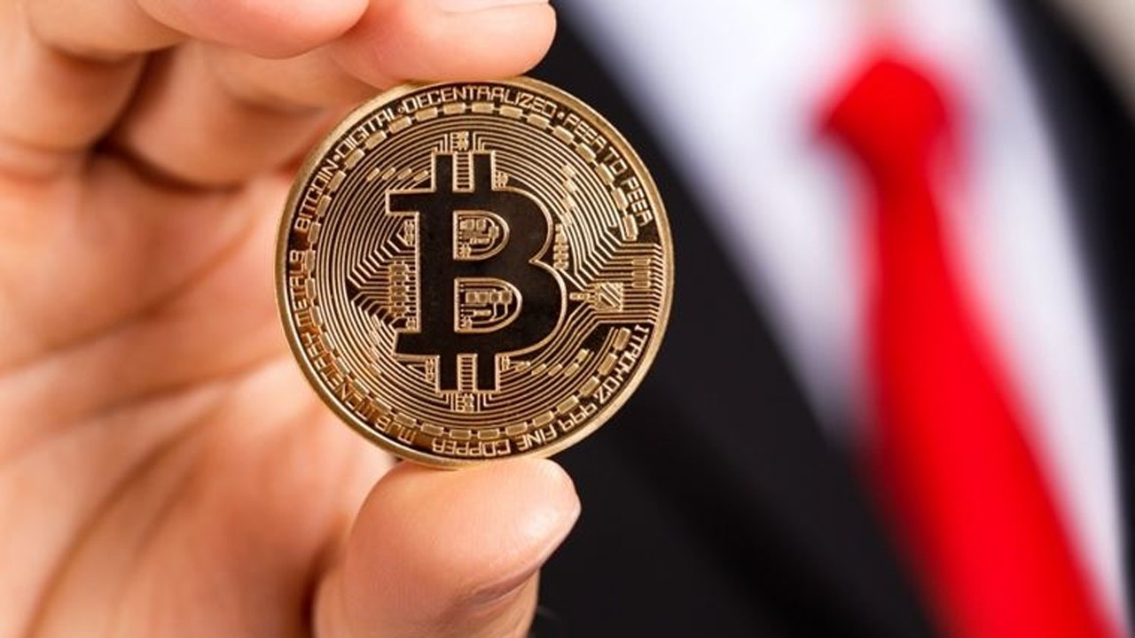 Bitcoin için ‘dijital altın’ tezi çöküyor mu?
