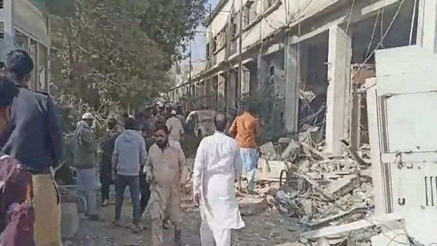 Pakistan’da korkunç patlama: 12 ölü, 12 yaralı