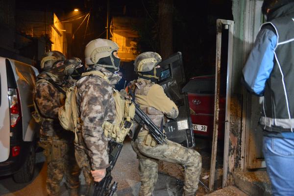 Yılbaşı öncesi ‘torbacı’ operasyonu Yılbaşı öncesi ‘torbacı’ operasyonu
