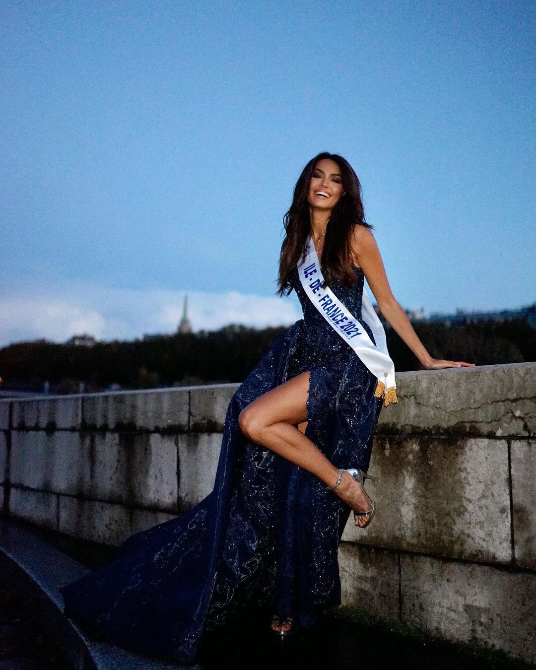 Miss paris песня. Miss France 2022. Мисс Париж 2022. Diane Leyre. Мисс Париж 2023.