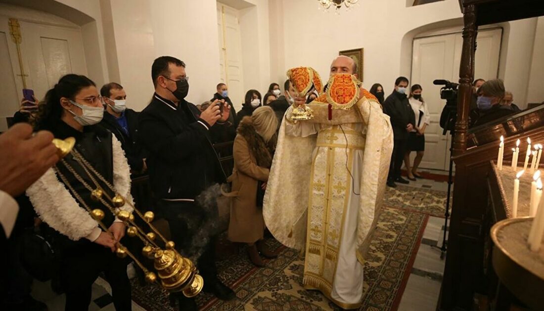 Hatay’da Ortodoks kiliselerinde Noel ayini